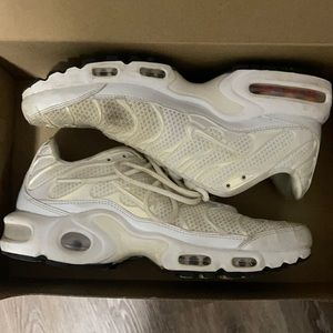 Women’s Nike TN air max zero size 8.5